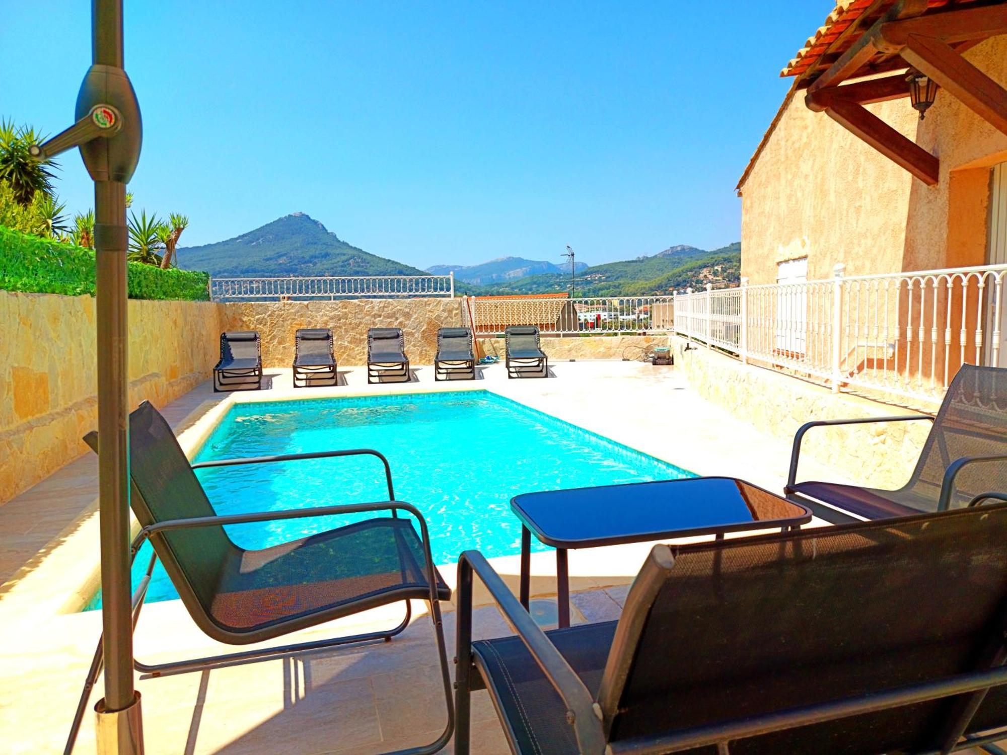 Villa Nais 126M2-Zen-Salle Cinema-Piscine Ла-Валетт-дю-Вар Экстерьер фото